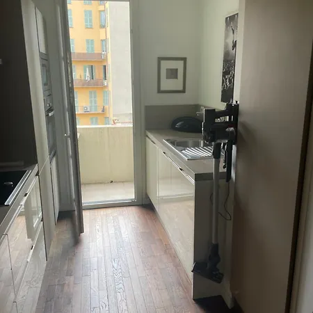 Moderne 4p Hypercentre De Appartement *